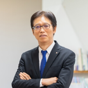 伊藤 彰彦