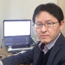 横谷 薫