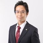 江崎 智也